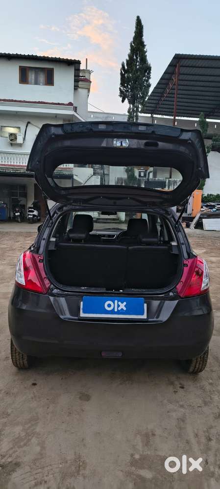 Maruti Suzuki Swift Vxi, 2016, Petrol
