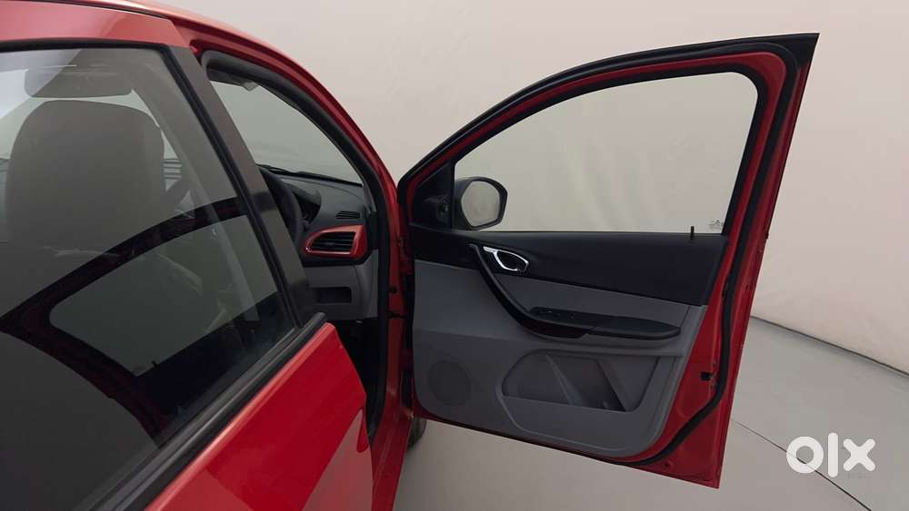 Tata Tiago Xza Plus, 2020, Petrol