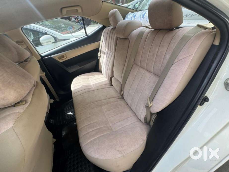 Toyota Corolla Altis 1.8 J, 2017, Petrol