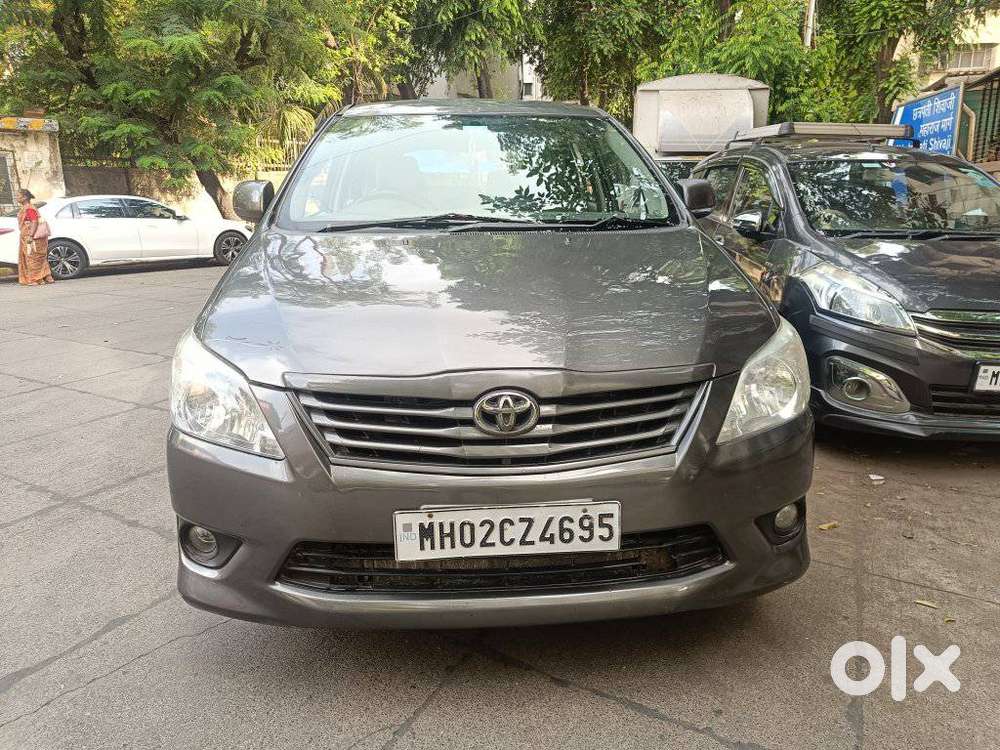 Toyota Innova 2.5 G (diesel) 8 Seater, 2013, Diesel