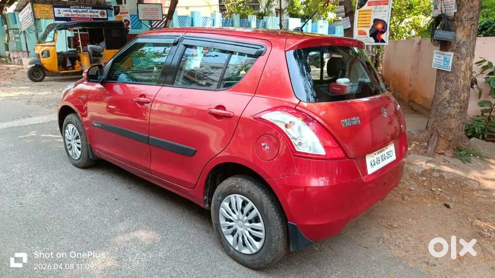 Maruti Suzuki Swift 2012