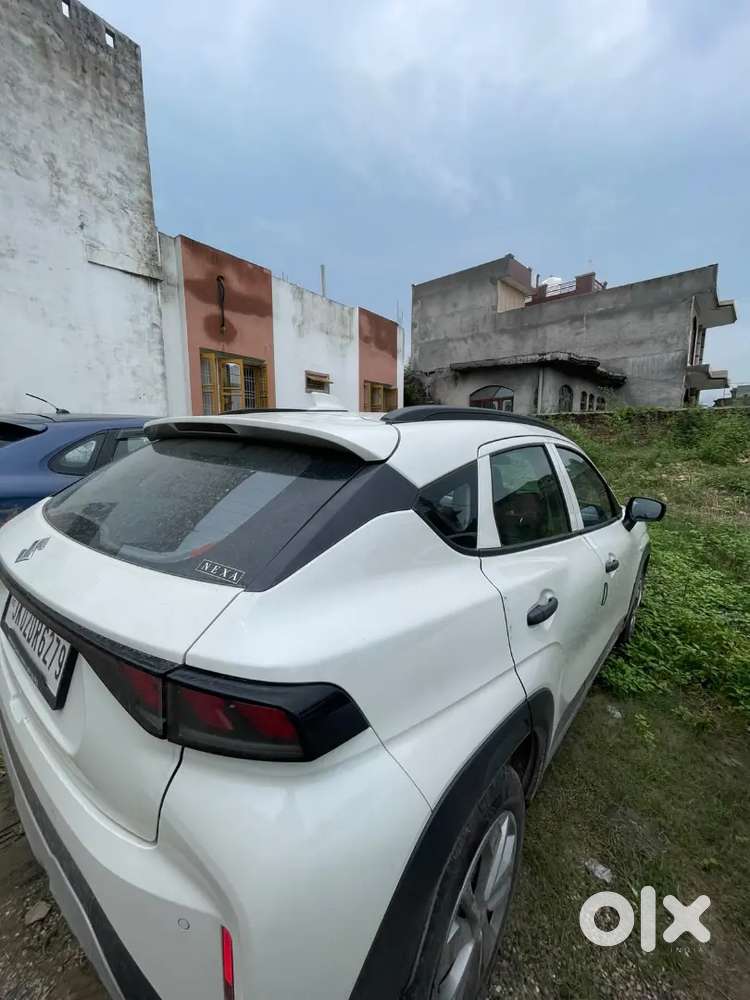 Maruti Suzuki Fronx Sigma 2025