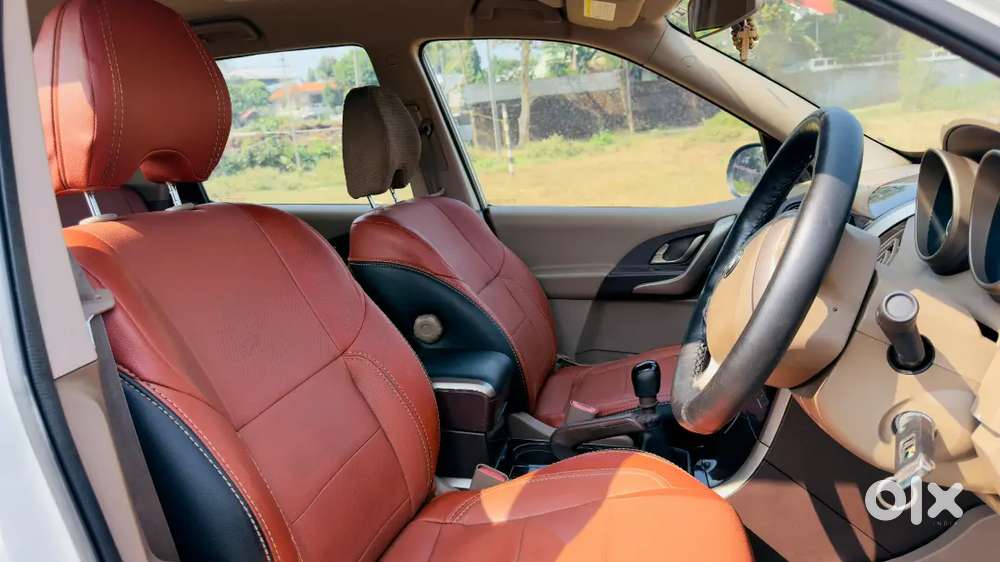 Mahindra Xuv500 2015 Variant