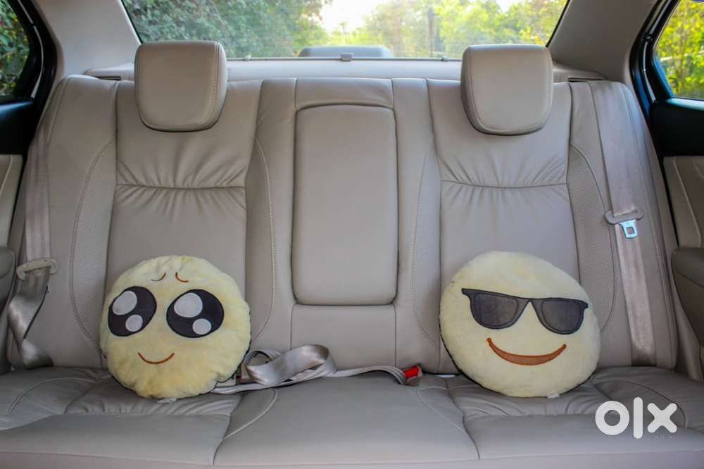 Maruti Suzuki Ciaz Smart Hybrid Alpha , 2023, Petrol