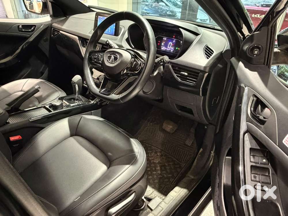 Tata Nexon 1.2 Revotron Xza Plus Luxs Red Dark Edition Amt, 2023, Pe..