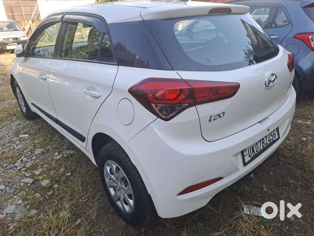 Hyundai I20 Petrol Spotz, 2017, Petrol