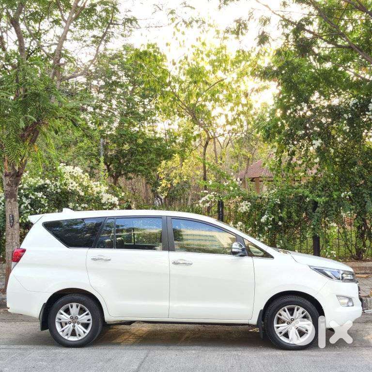 Toyota Innova Crysta 2.8 Z, 2016, Diesel