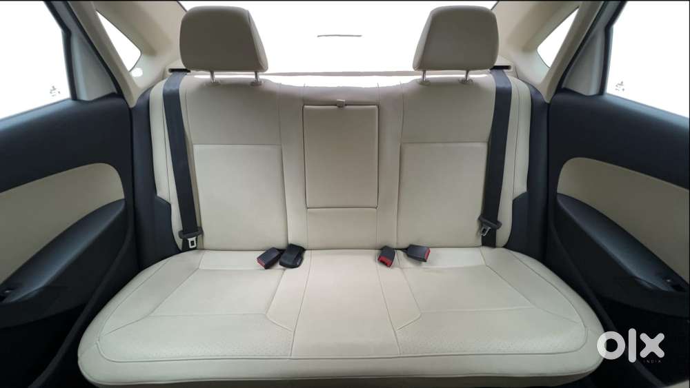 Volkswagen Vento Tsi, 2021, Petrol