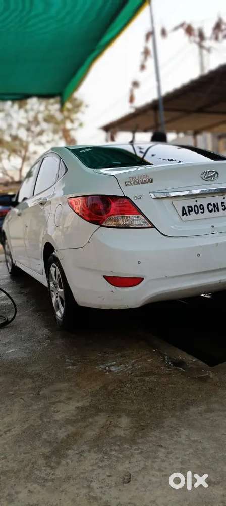 Hyundai Verna 2012 Diesel 136000 Km Driven