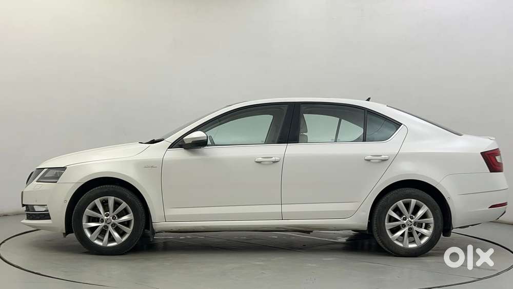 Skoda Octavia 2.0 L K Tsi At, 2017, Petrol