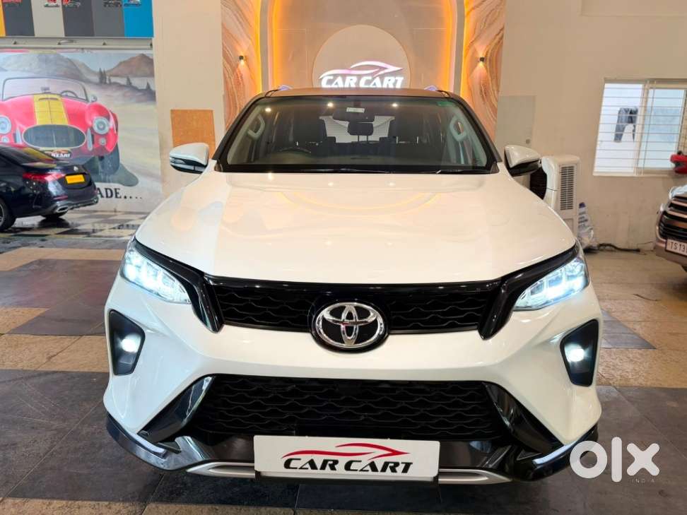 Toyota Fortuner Legender 4x2 At 2.8, 2024, Diesel