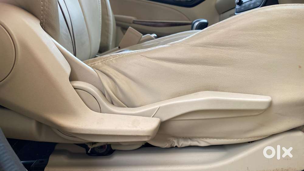 Maruti Suzuki Swift Dzire Zxi + Amt, 2019, Petrol