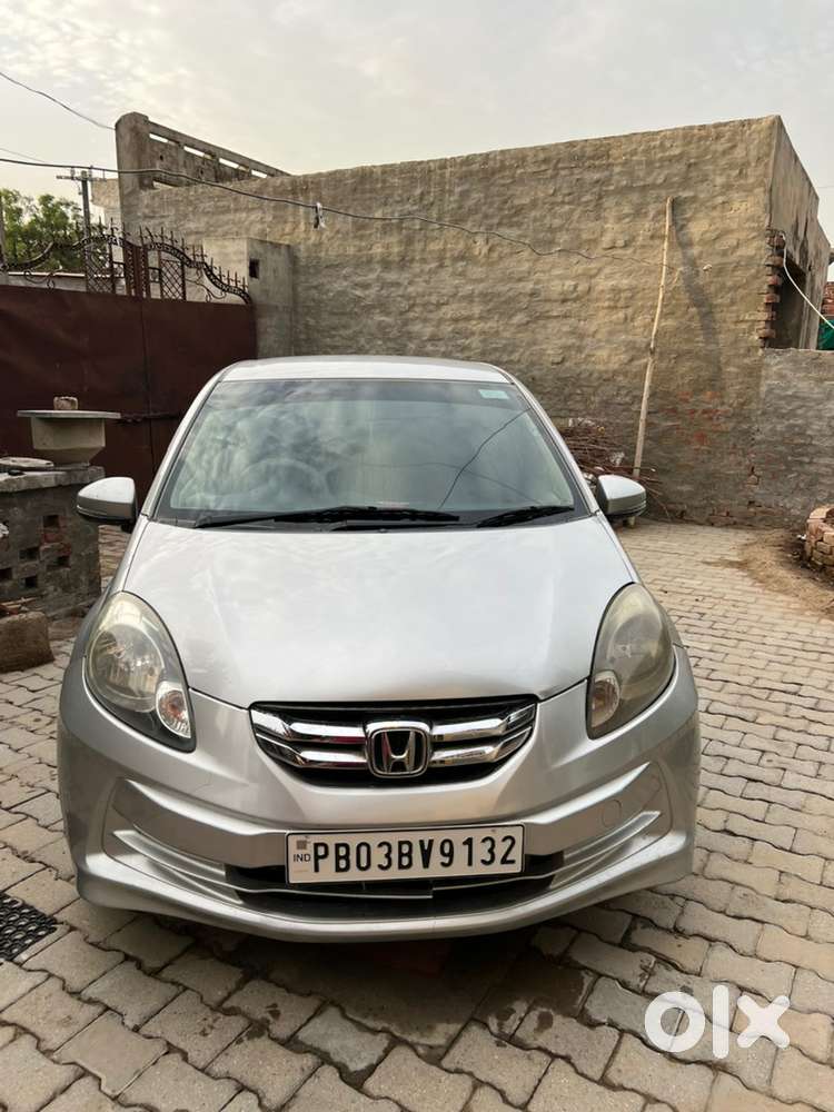 Honda Amaze 2015 Diesel 140000 Km Driven