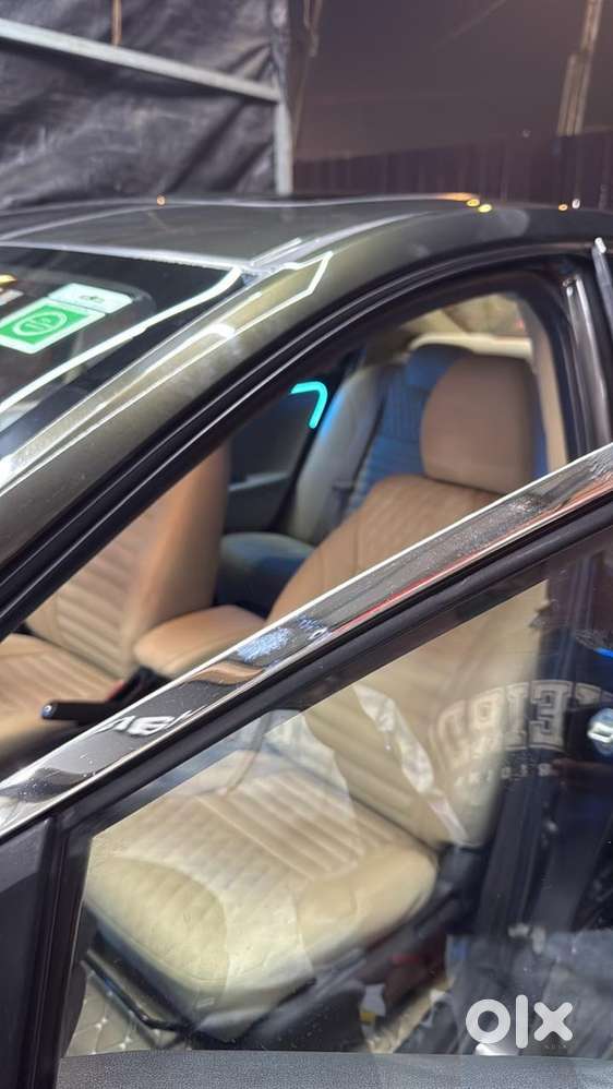 Dec 2017 Honda City Vx Cvt (automatic) Mint Condition