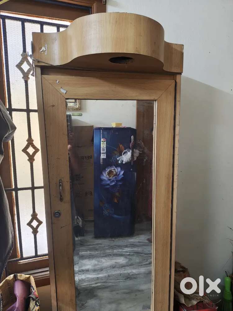Dressing table for sale