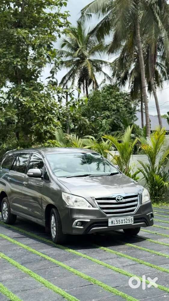 Toyota Innova 2013 Diesel Well Maintained