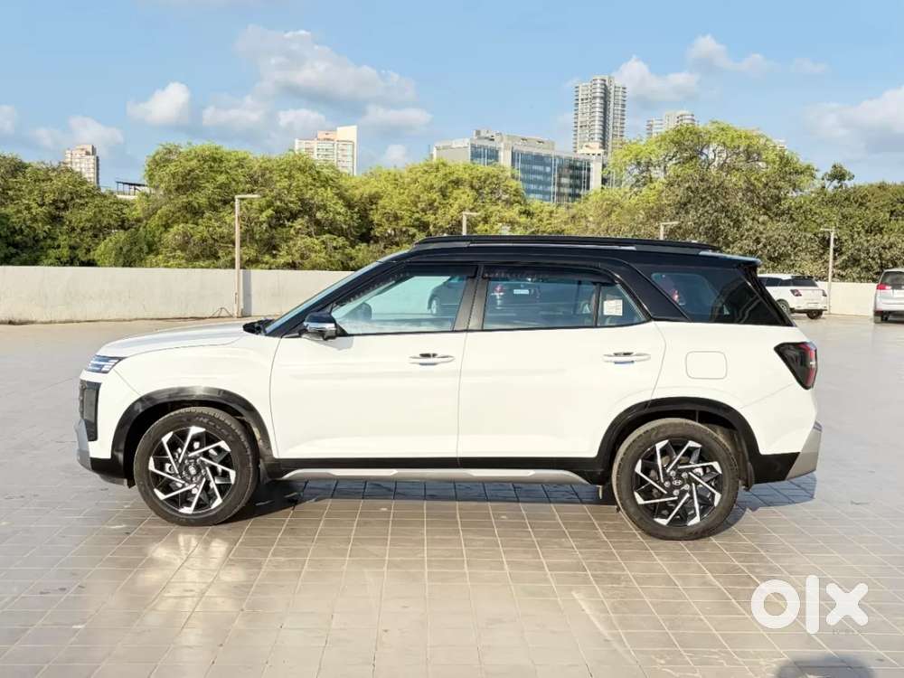 Hyundai Alcazar, 2025, Petrol