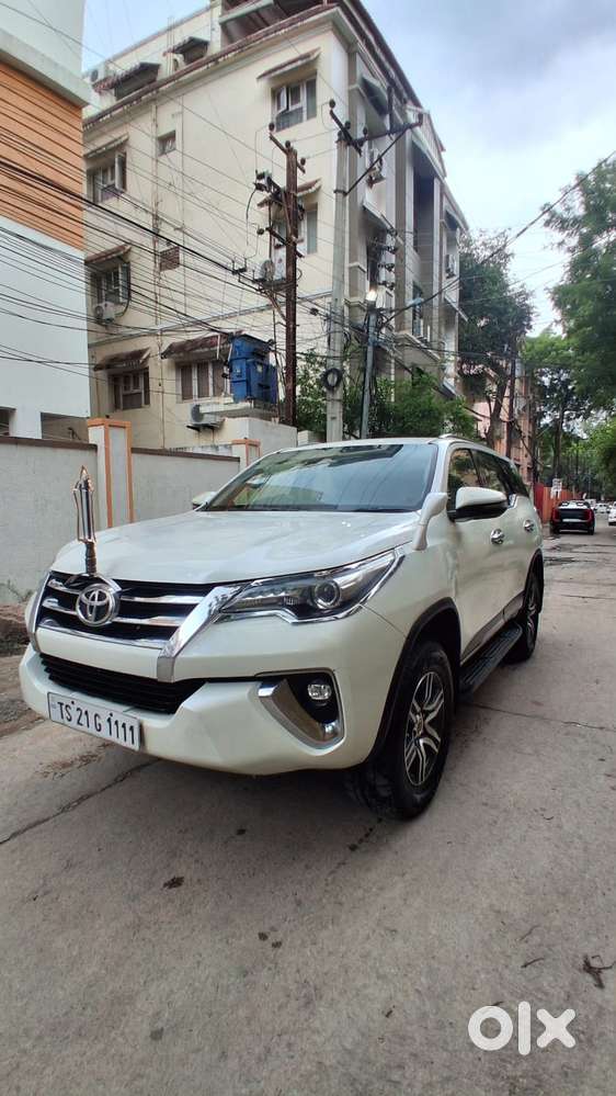Toyota Fortuner 3.0 4x2 Automatic, 2019, Diesel