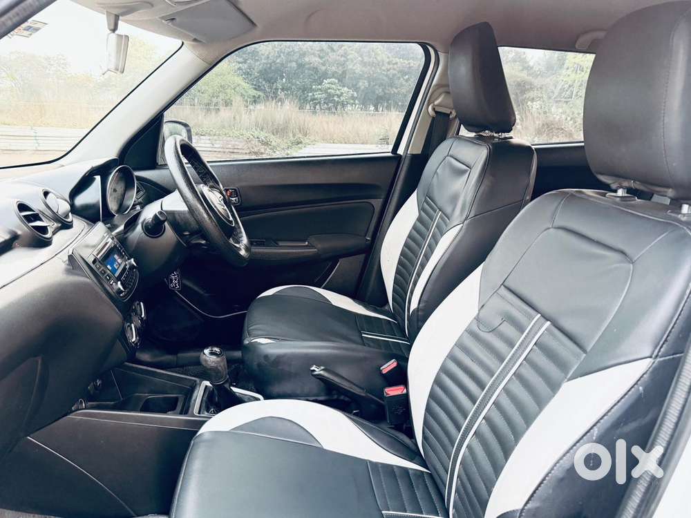 Maruti Suzuki Swift Vxi + Manual, 2020