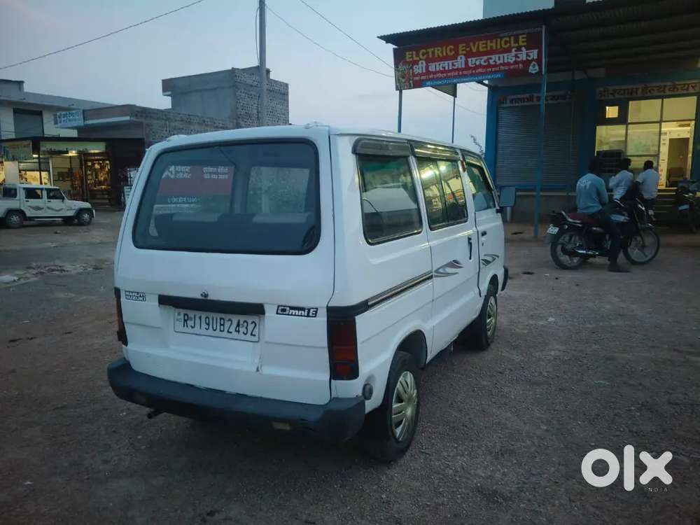 Maruti Suzuki ओमनी 1,60000