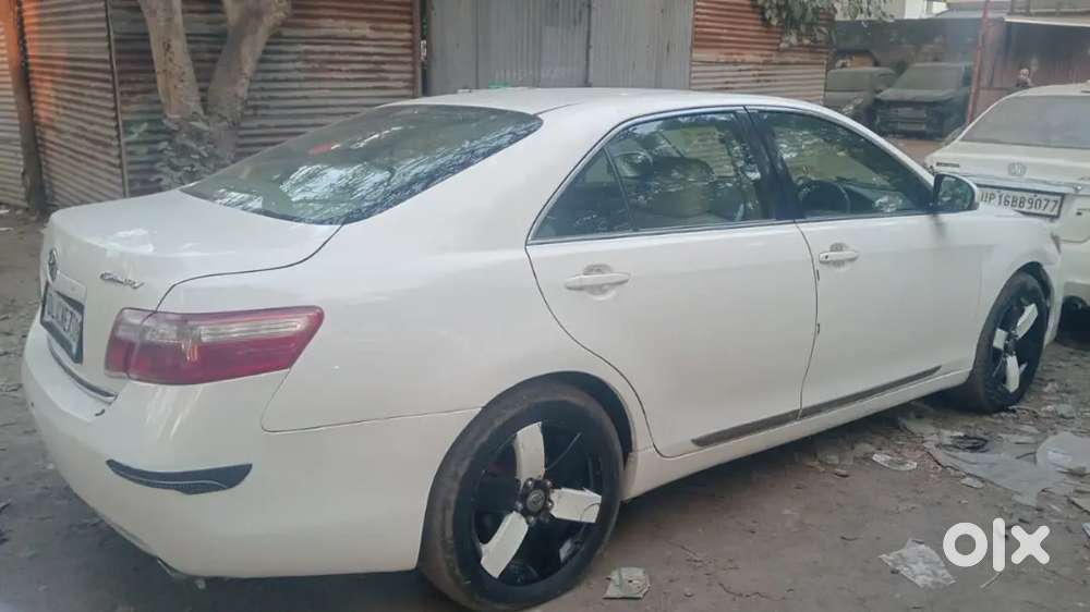 In Good Condition With Alloy Wheels And Best Speaker Quality