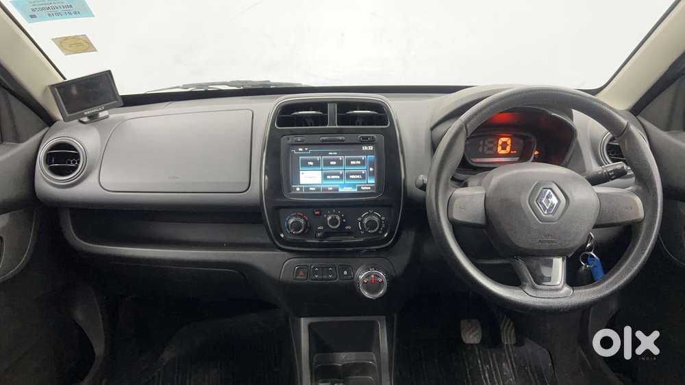 Renault Kwid 2019-ongoing 1.0 Rxt Amt (o), 2017, Petrol