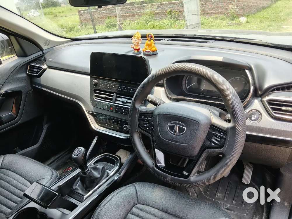 Tata Harrier 2021 Diesel 100000 Km Driven