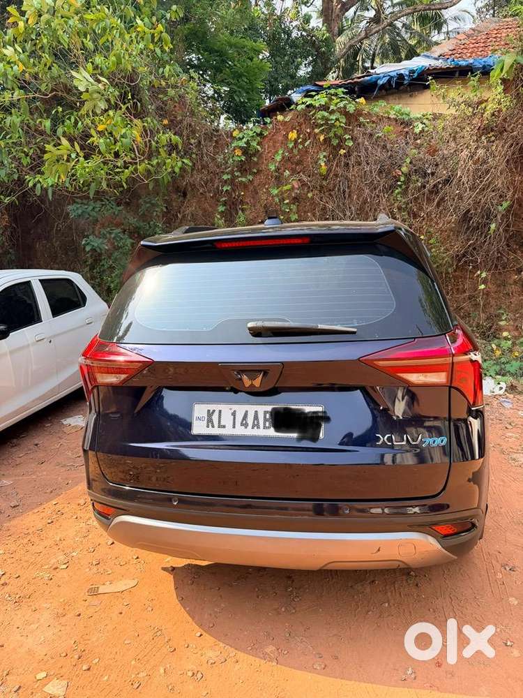 Mahindra Xuv700 2022 Diesel Well Maintained