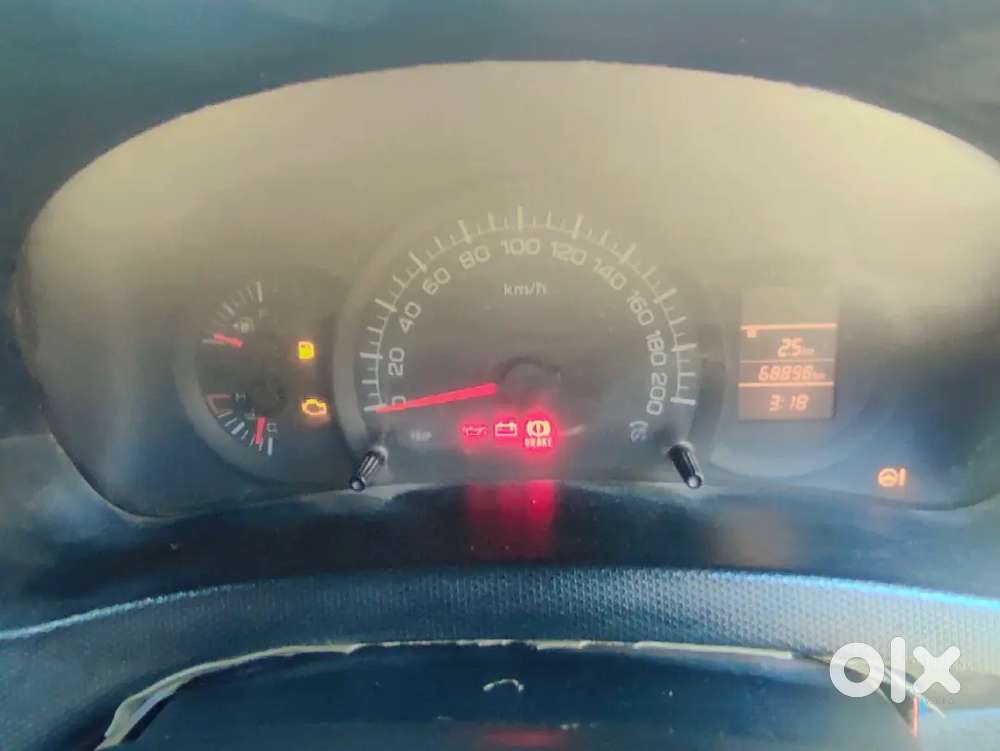 Maruti Suzuki Swift 2013 Cng & Hybrids 70000 Km Driven