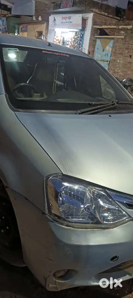 गाड़ी बहुत अच्छी कंडीशन में है