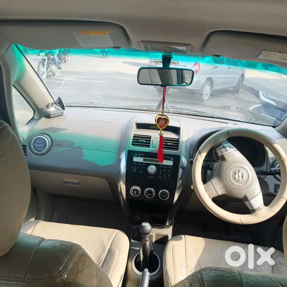 नवीन कार घेतली आहे