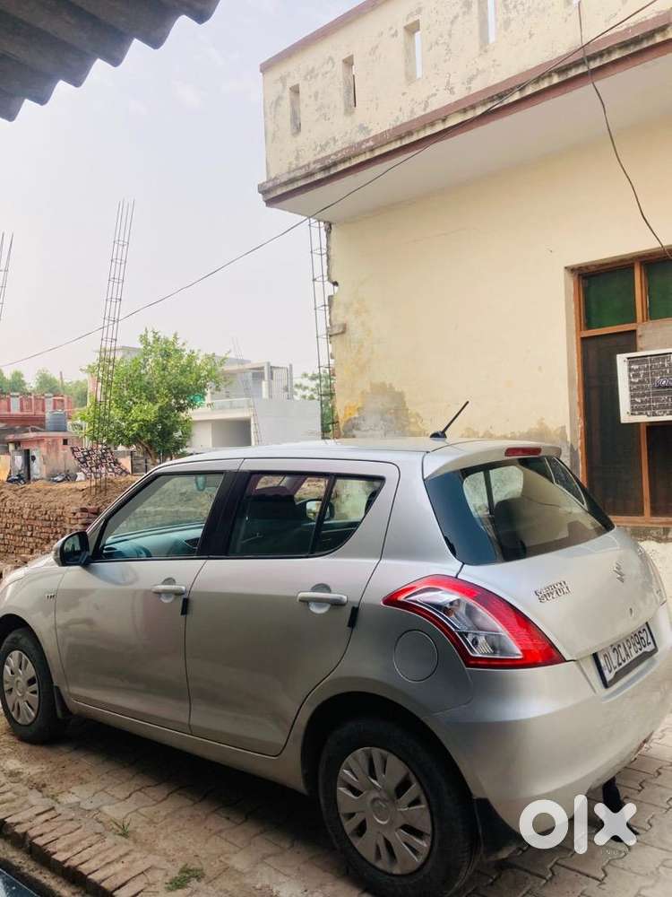 Maruti Suzuki Swift 2013 Petrol 72000 Km Driven