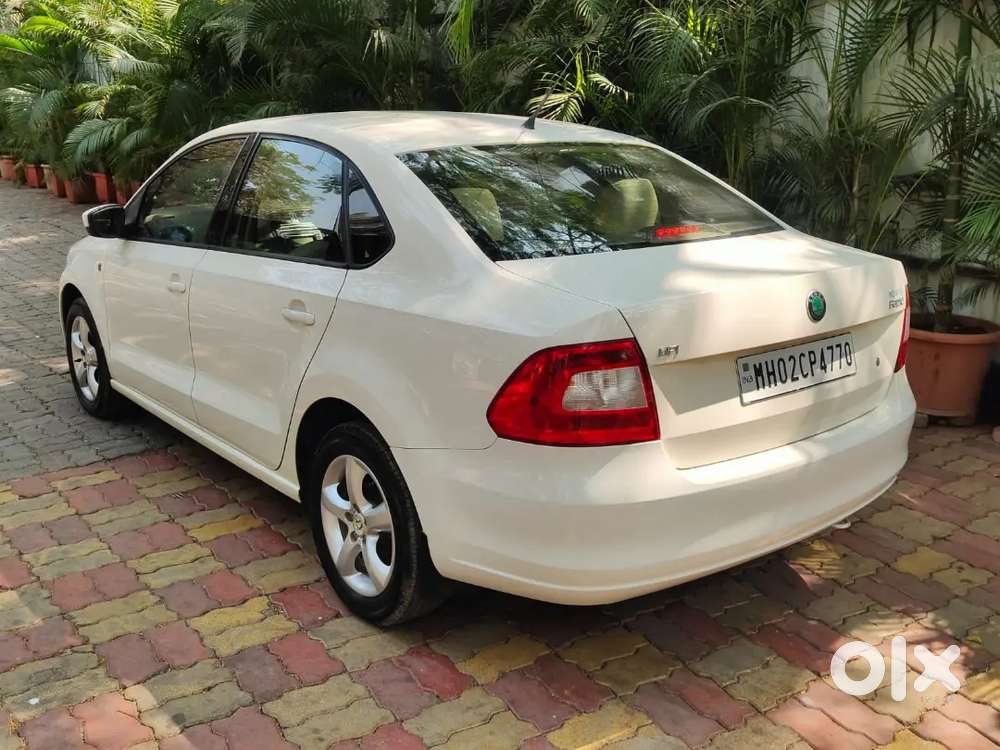 Skoda Rapid Elegance Plus 2012