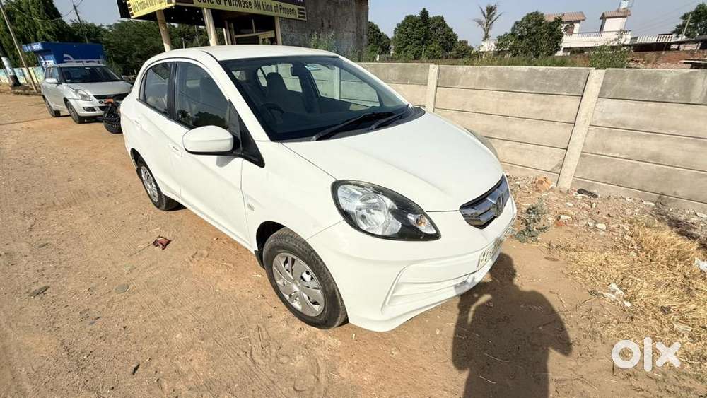 Honda Diesel 2013 Car
