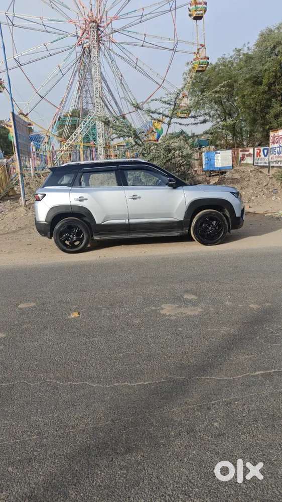 Maruti Brezza 2023 Zxi Cng Dual Tone