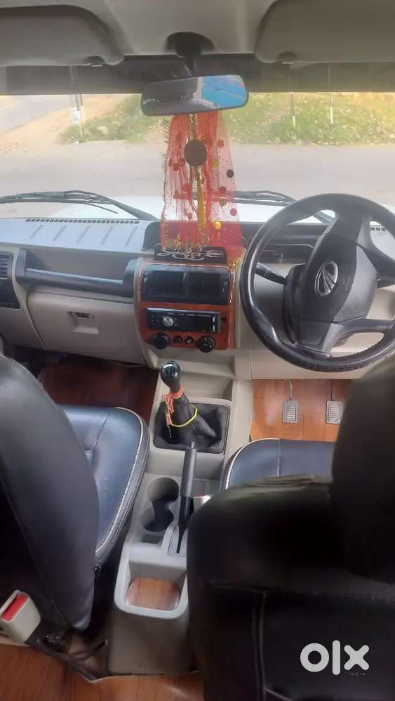 Bolero 7 Seater Beand New Condition