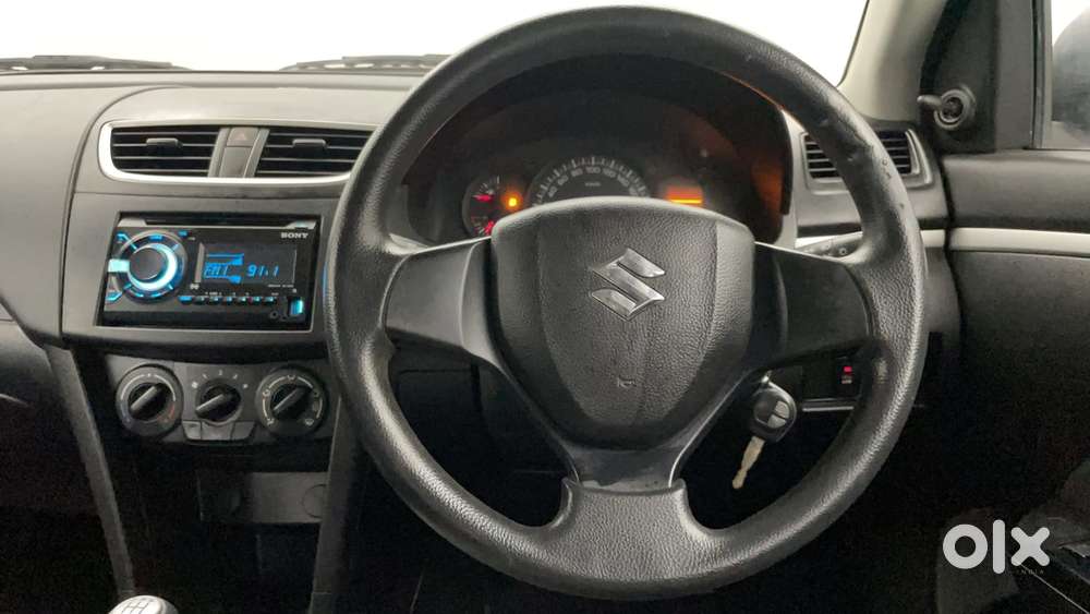 Maruti Suzuki Swift 1.2 Lxi (o), 2016, Petrol