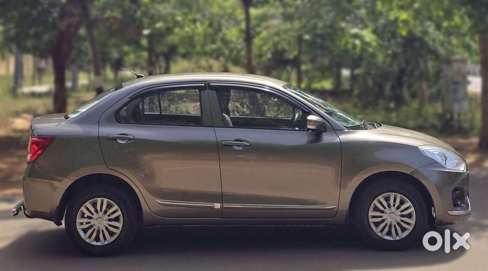 Maruti Suzuki Swift Dzire 1.3 Vxi, 2019, Petrol