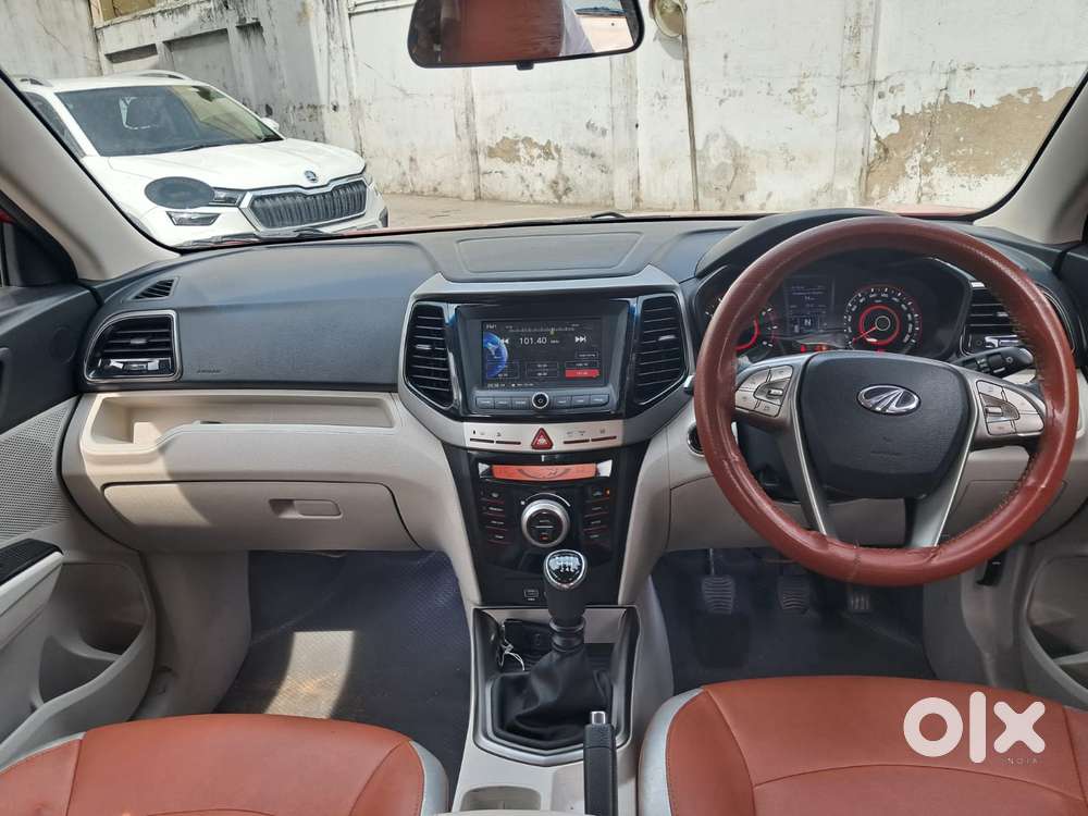 Mahindra Xuv300 W8, 2022, Petrol