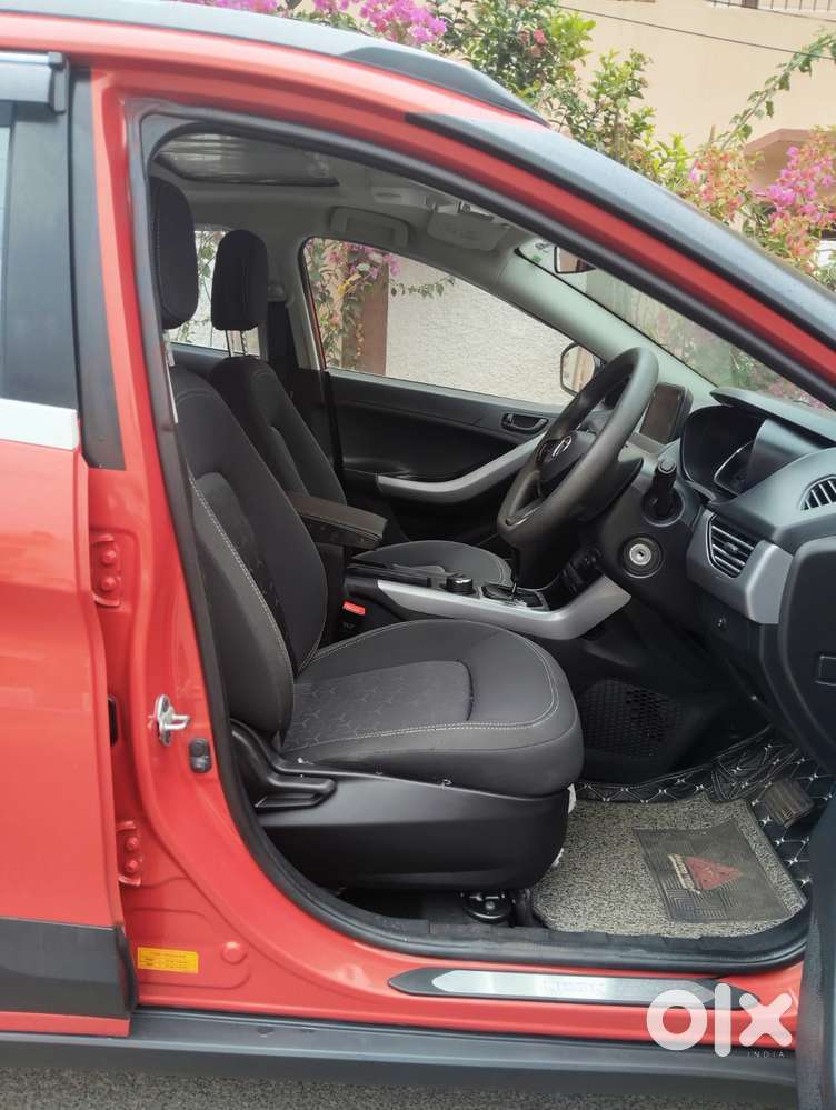 Tata Nexon 1.2 Revotron Xma Amt, 2023, Petrol