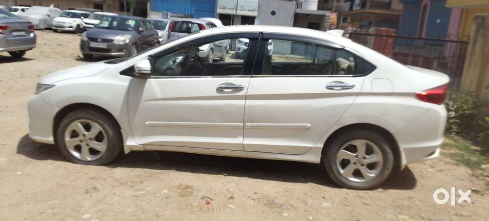 Honda City 2015-2017 I Vtec V, 2016, Petrol