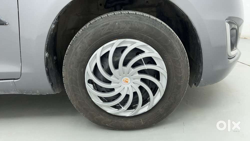 Maruti Suzuki Swift Vvt Vxi, 2016, Petrol