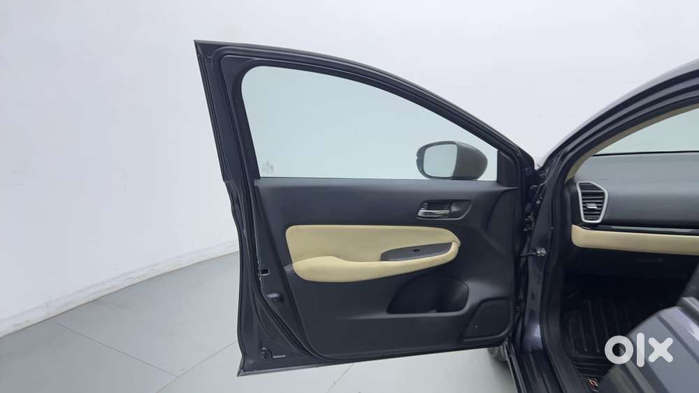 Honda City I-vtec V, 2022, Petrol