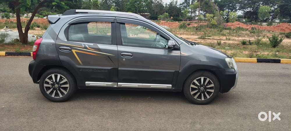 Toyota Etios Cross 1.2L G, 2014, Petrol