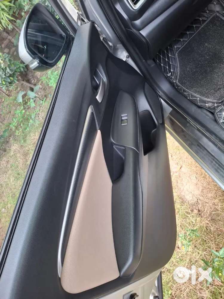 Honda Jazz 1.2 V Ivtech  2017 Petrol