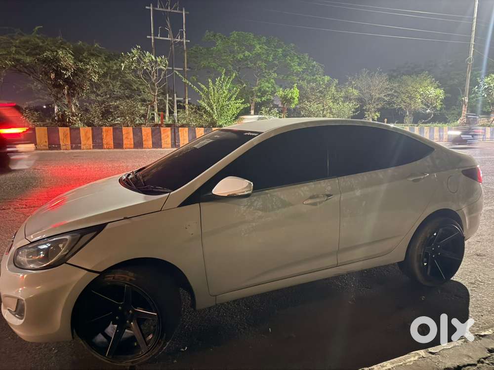 Hyundai Fluidic Verna 2014 Petrol 69000 Km Driven