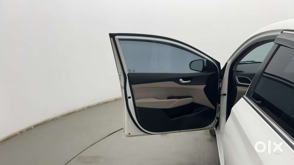 Hyundai Verna Vtvt 1.6 At Sx Plus, 2018, Petrol