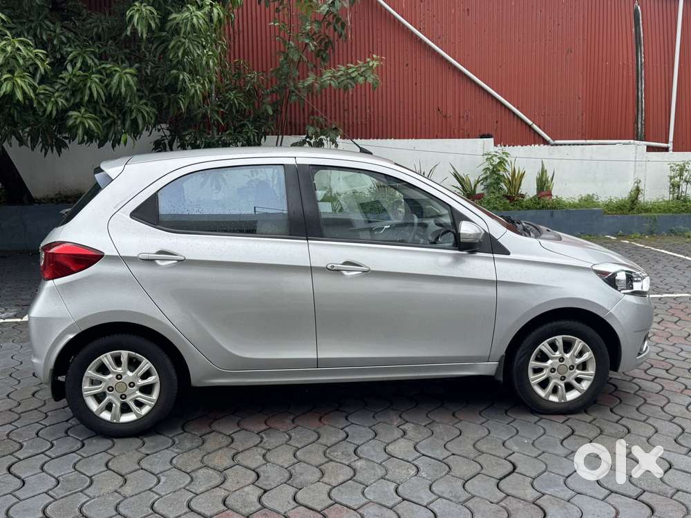 Tata Tiago Xz, 2017, Petrol