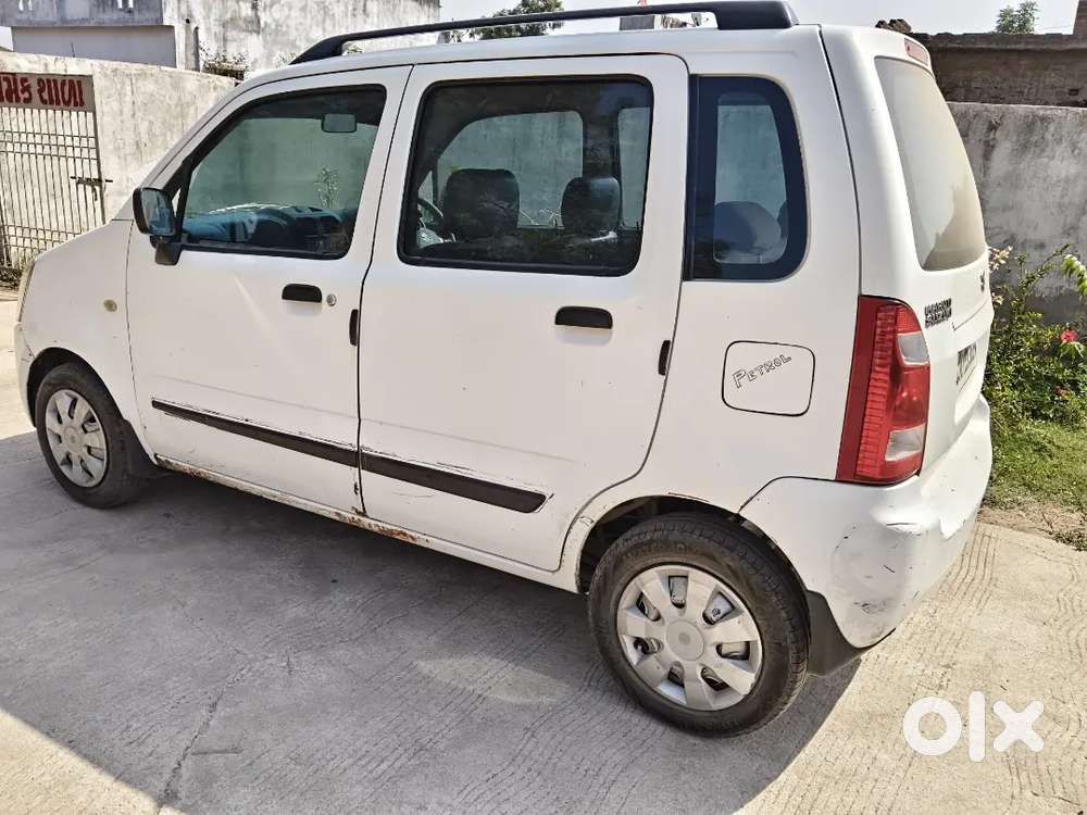 Good Condition Parsing 11/2028 Vimo Chalu Ac Chalu New Tyres