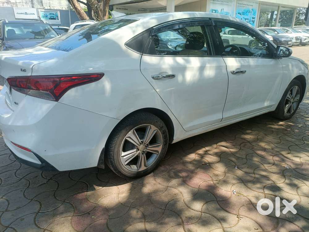 Hyundai Verna 1.6 Vtvt, 2019, Petrol